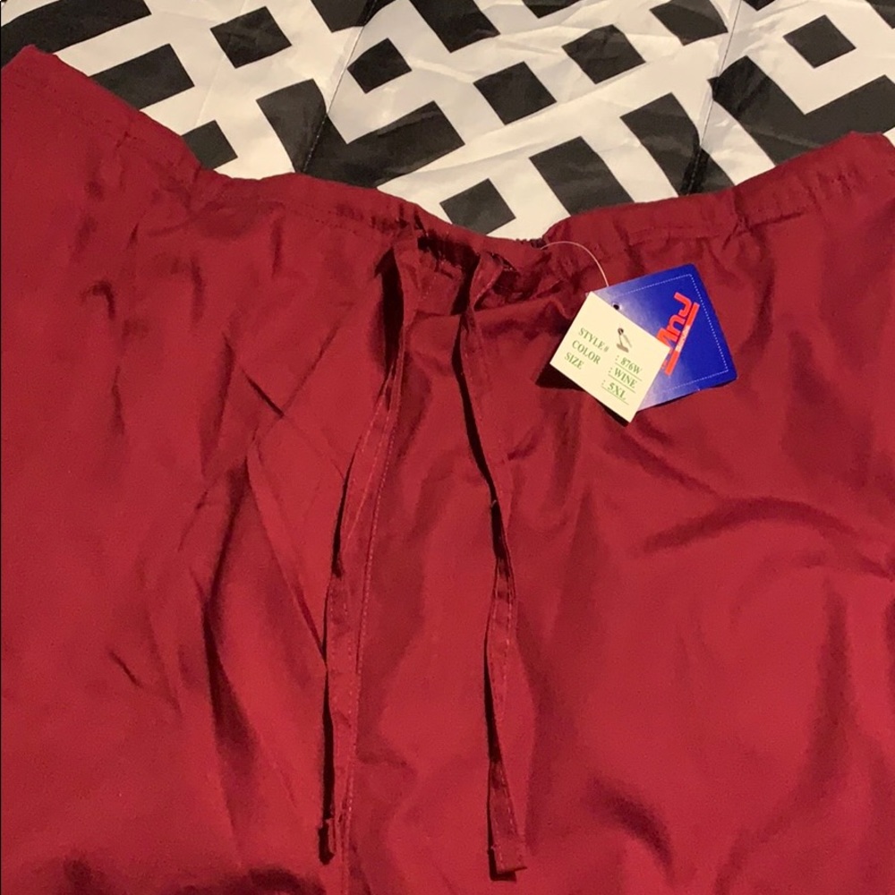 Wine colored scrub pants NWT
